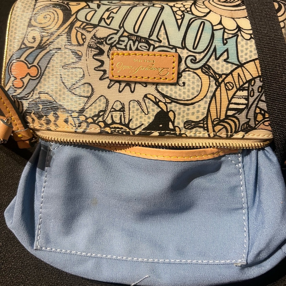 Dooney & Bourke x Disney Cruise Collab - Picture 8 of 8